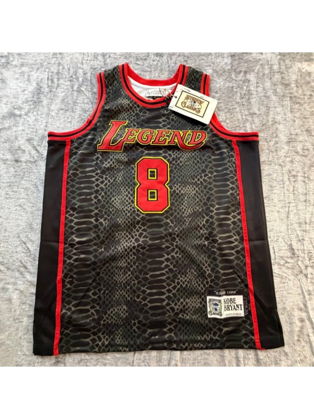 Kobe Bryant Basketball Jersey Authentic Classics #8 #24 Size L Mamba